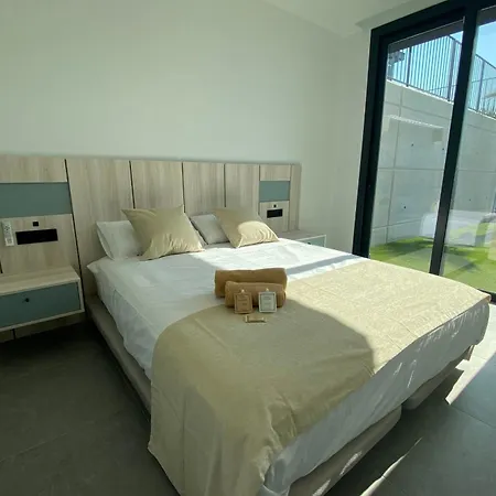 Solymar In Hills Luxury And Comfort !